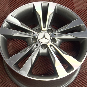 Kuva tuotteesta Alkuperäinen Mercedes Benz