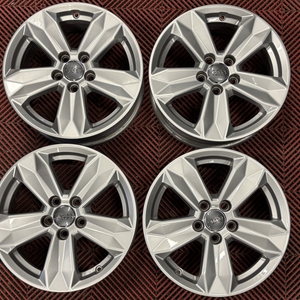 Kuva tuotteesta Alkuperäinen Audi