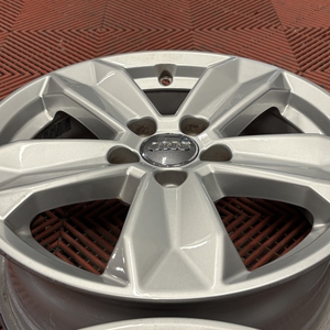 Kuva tuotteesta Alkuperäinen Audi