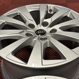 Kuva tuotteesta Alkuperäinen Audi