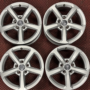 Kuva tuotteesta Alkuperäinen Audi