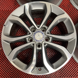 Kuva tuotteesta Alkuperäinen Mercedes Benz