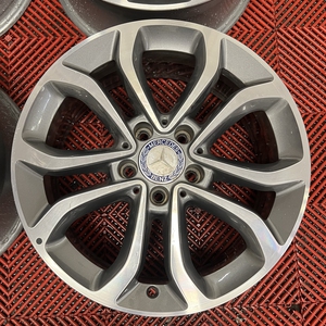 Kuva tuotteesta Alkuperäinen Mercedes Benz