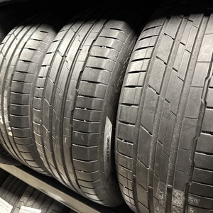 Kuva tuotteesta Hankook Ventus S1 Evo3