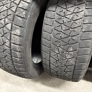 Kuva tuotteesta Bridgestone Blizzak Dm-V2