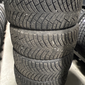 Kuva tuotteesta Michelin X-Ice North 4