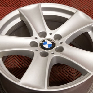 Kuva tuotteesta Alkuperäinen Bmw