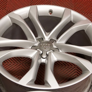 Kuva tuotteesta Alkuperäinen Audi