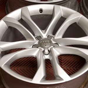 Kuva tuotteesta Alkuperäinen Audi