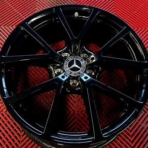 Kuva tuotteesta Alkuperäinen Mercedes Benz