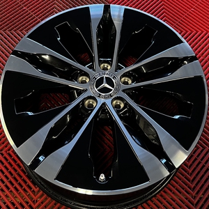 Kuva tuotteesta Alkuperäinen Mercedes Benz