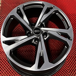 Kuva tuotteesta Alkuperäinen Audi