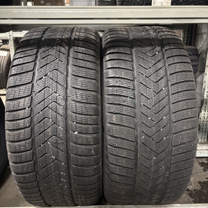 Kuva tuotteesta Pirelli Sottozero 3 Runflat