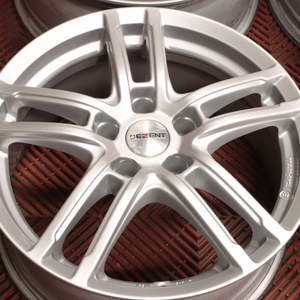 Kuva tuotteesta Dezent Tz