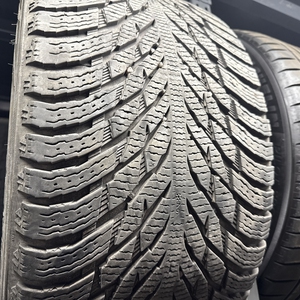 Kuva tuotteesta Nokian Hakkapeliitta R3