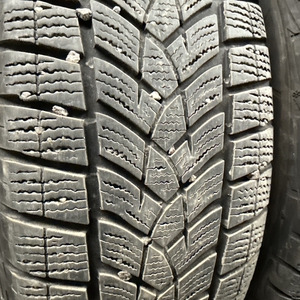 Kuva tuotteesta Goodyear Ultragrip Ice Suv G1