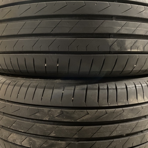 Kuva tuotteesta Landsail Sentury Qirin 990