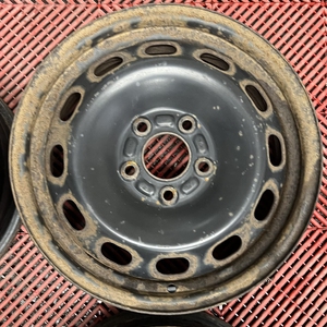 Kuva tuotteesta Peltivanteet Ford