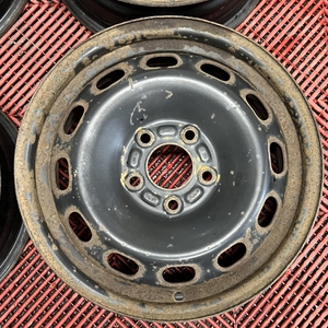 Kuva tuotteesta Peltivanteet Ford