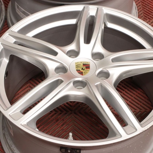 Kuva tuotteesta Alkuperäinen Porsche