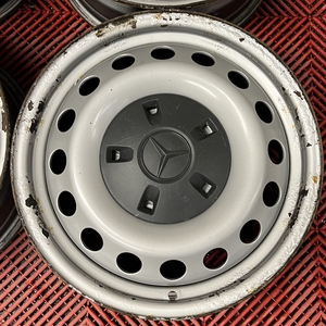 Kuva tuotteesta Peltivanteet Mercedes Benz