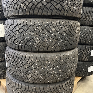 Kuva tuotteesta Nokian Hakkapeliitta R5 Suv