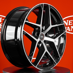 Kuva tuotteesta Momo Rf-07 Glossy Black Polished