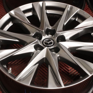 Kuva tuotteesta Alkuperäinen Mazda