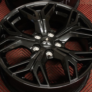 Kuva tuotteesta Alkuperäinen Mitsubishi Outlander