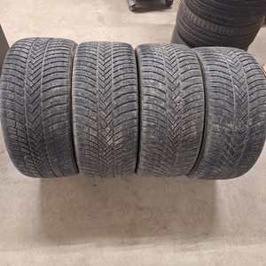 Kuva tuotteesta Bridgestone Blizzak Lm005