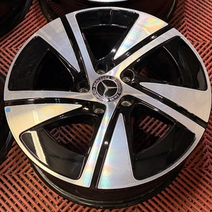 Kuva tuotteesta Alkuperäinen Mercedes Benz