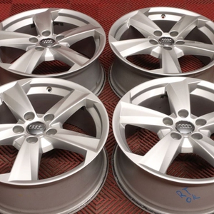 Kuva tuotteesta Alkuperäinen Audi