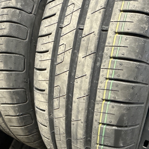 Kuva tuotteesta Goodyear Efficientgrip Performance 2