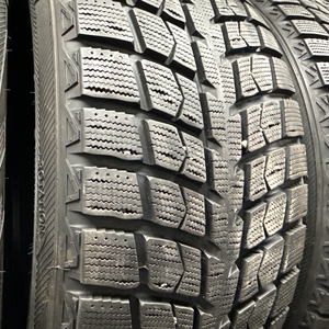 Kuva tuotteesta Ling Long Greenmax Winter Ice I-15 Suv