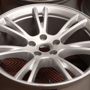 Kuva tuotteesta Alkuperäinen Tesla