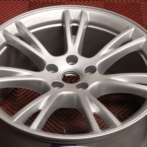 Kuva tuotteesta Alkuperäinen Tesla