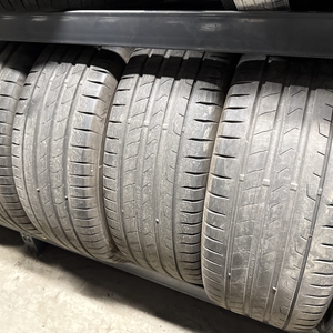 Kuva tuotteesta Continental Premiumcontact™ 7