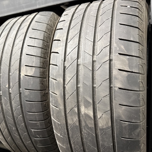 Kuva tuotteesta Bridgestone Alenza 001