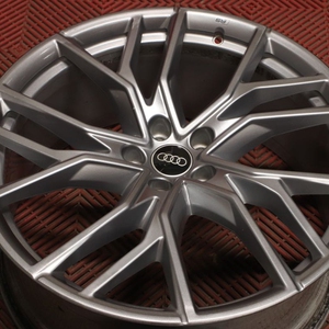 Kuva tuotteesta Alkuperäinen Audi