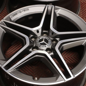 Kuva tuotteesta Alkuperäinen Mercedes Benz