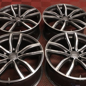 Kuva tuotteesta Mak Fahr