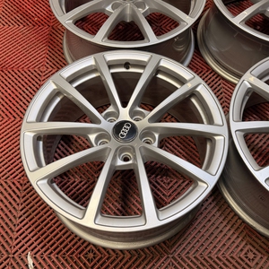 Kuva tuotteesta Alkuperäinen Audi