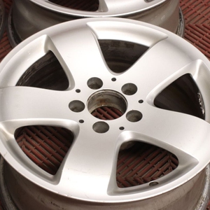 Kuva tuotteesta Alkuperäinen Mercedes Benz