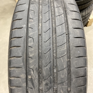 Kuva tuotteesta Continental Premiumcontact™ 7