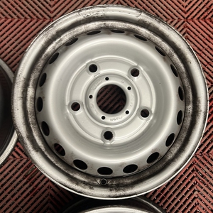 Kuva tuotteesta Peltivanteet Ford