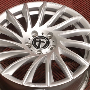 Kuva tuotteesta Tomason Tn16 Bright Silver