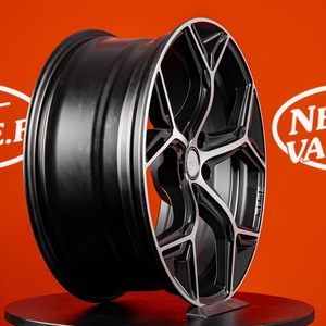 Kuva tuotteesta Momo Rf09 Nero Diam.opaco