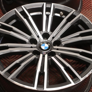 Kuva tuotteesta Alkuperäinen Bmw