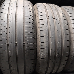 Kuva tuotteesta Goodyear Efficientgrip Performance