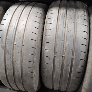 Kuva tuotteesta Goodyear Efficientgrip Performance 2